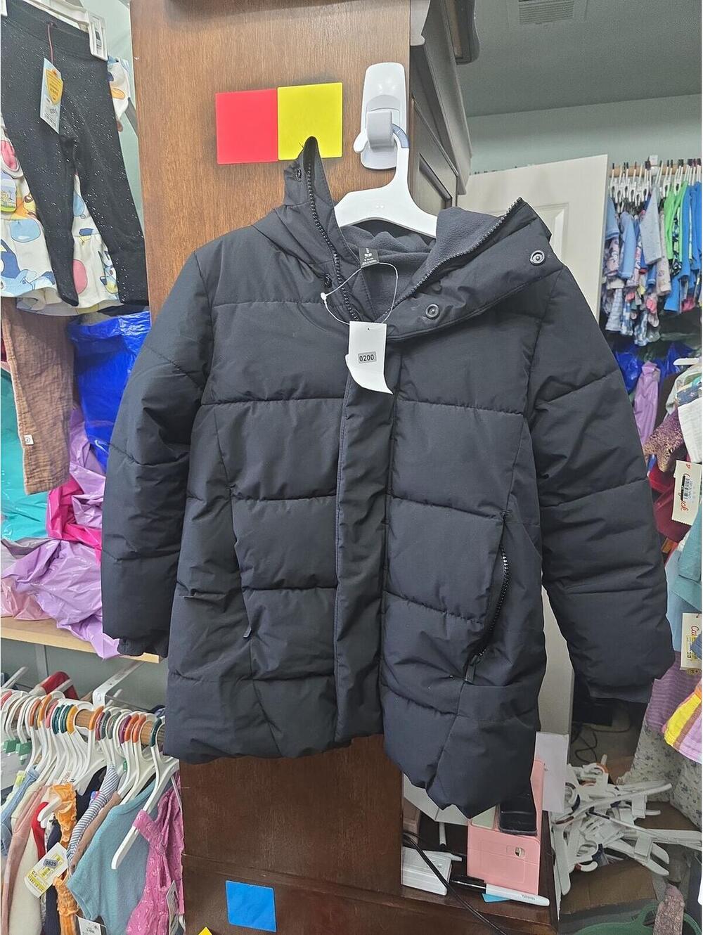 6/7 nwot puffer coat from target item C200